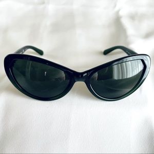 ⚡️SALE⚡️ Tory Burch 💚 dark green sunglasses 😎